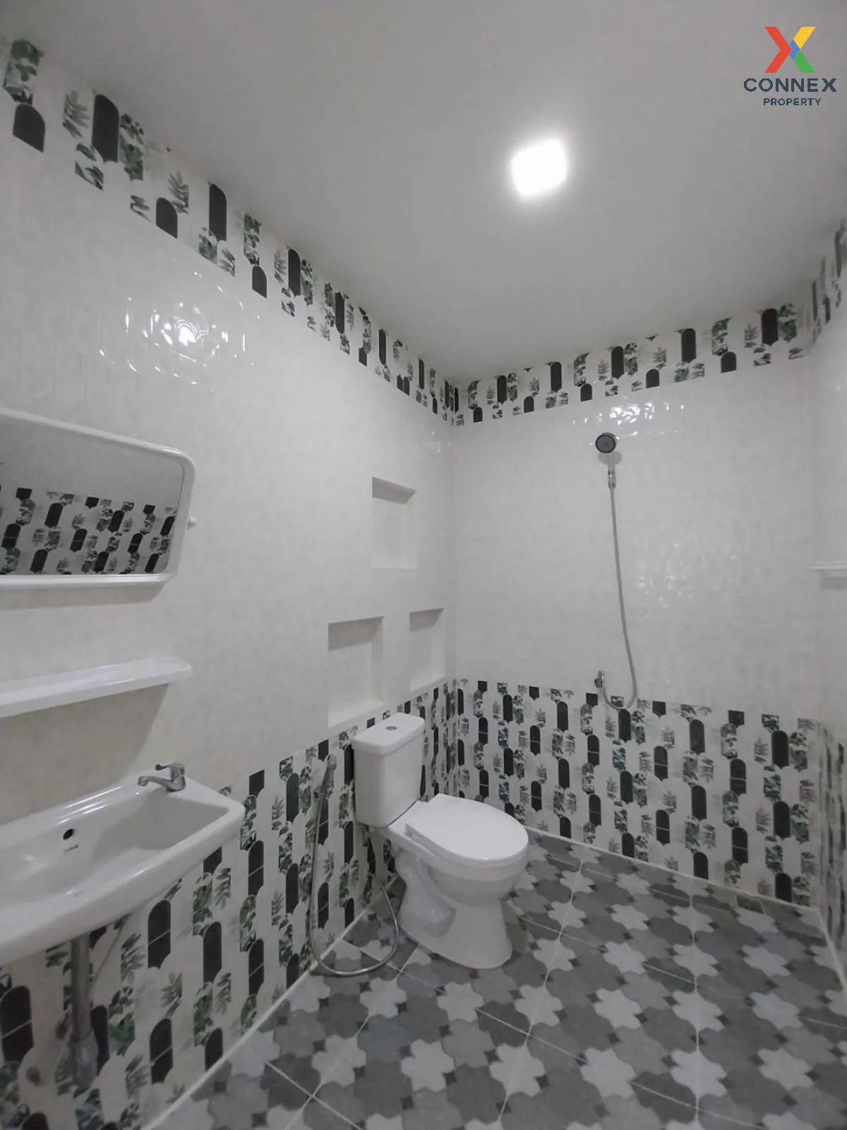 For Sale Townhouse/Townhome  , Baan Sena villa 8 , newly renovate For Sale Townhouse/Townhome  , Baan Sena villa 8 , newly renovate