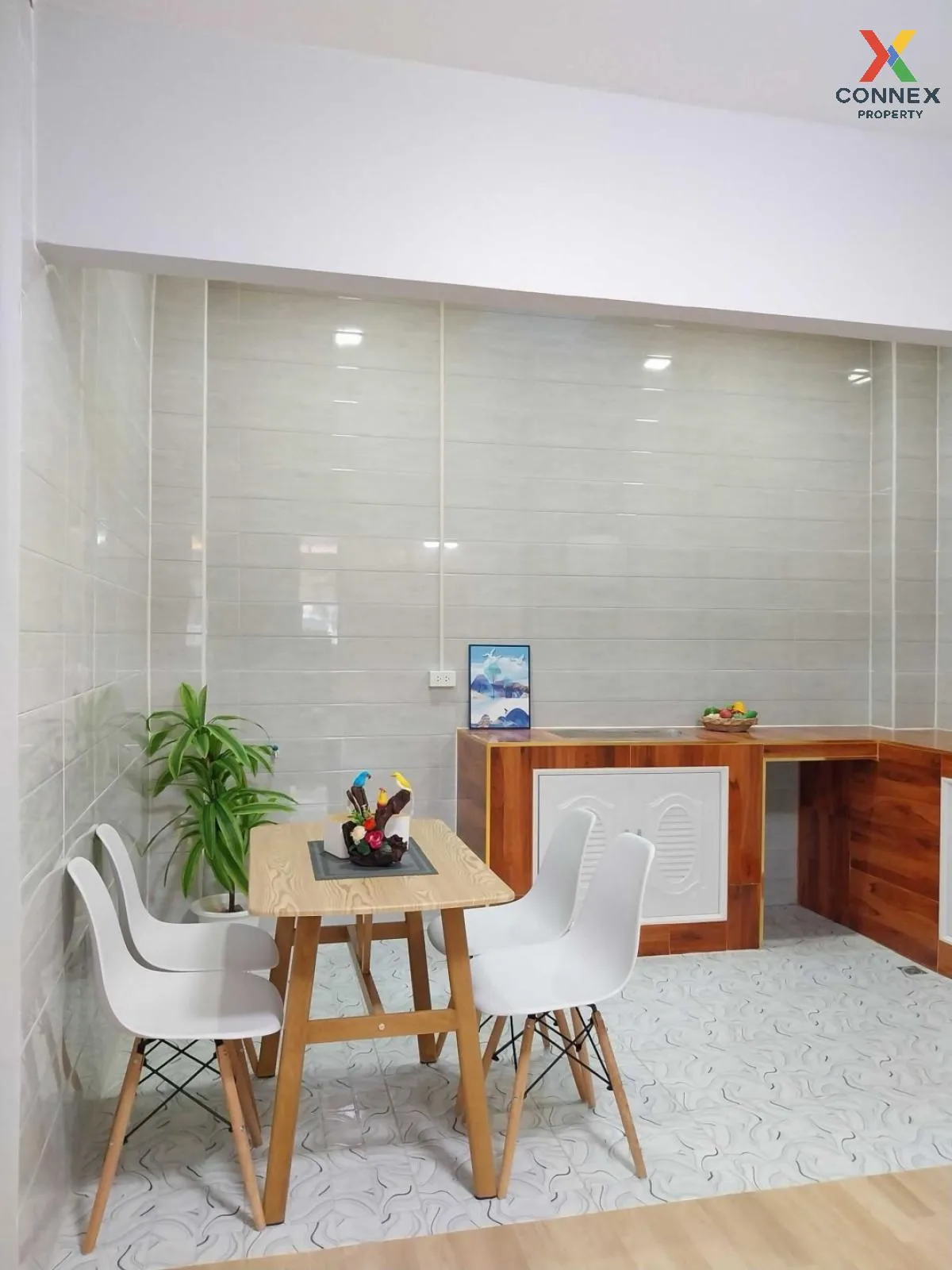 For Sale Townhouse/Townhome  , Baan Sena villa 8 , newly renovate For Sale Townhouse/Townhome  , Baan Sena villa 8 , newly renovate