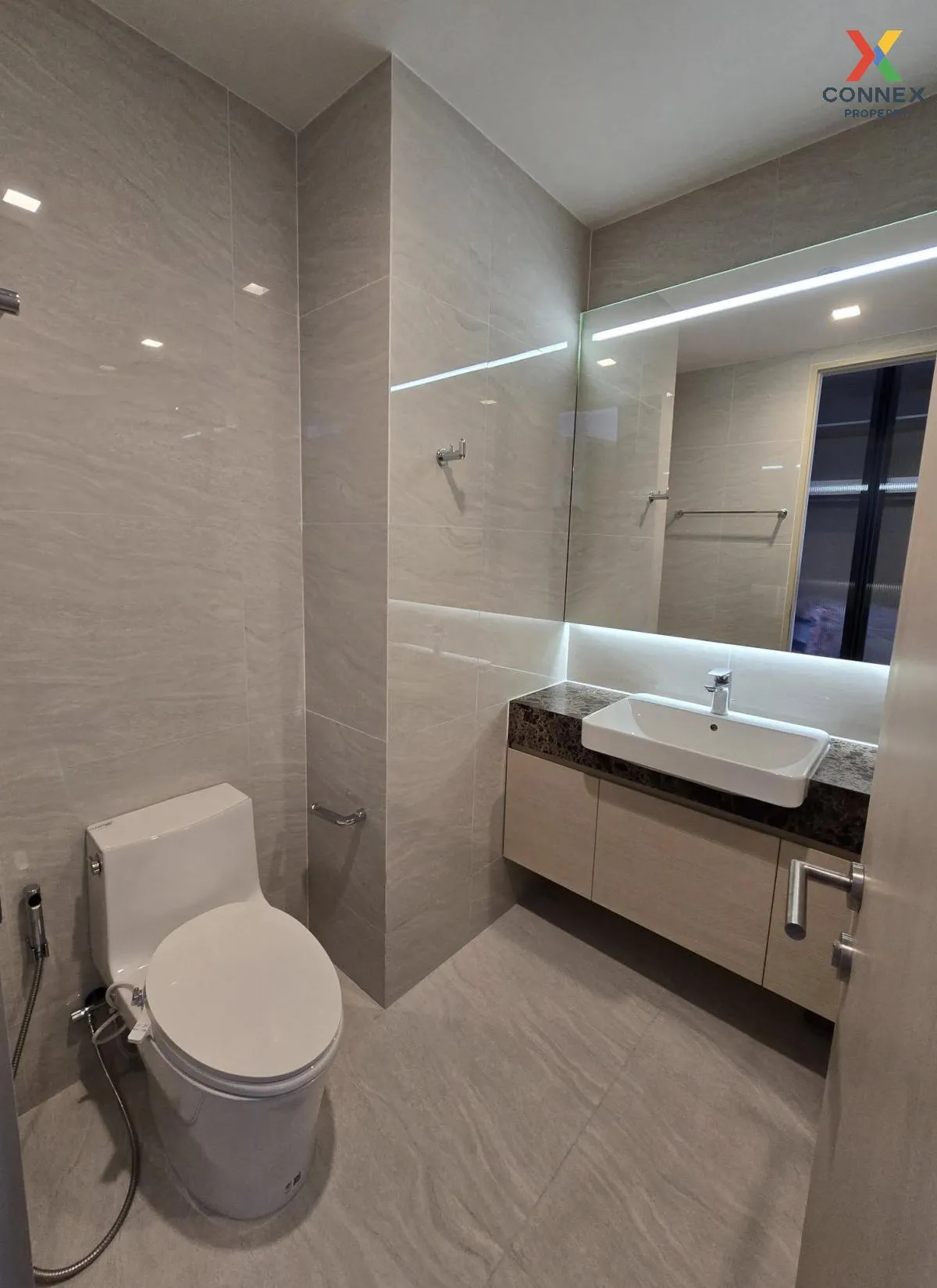 เช่าคอนโด  โนเบิล สเตท 39 BTS-พร้อมพงษ์ คลองตันเหนือ เขต วัฒนา กร