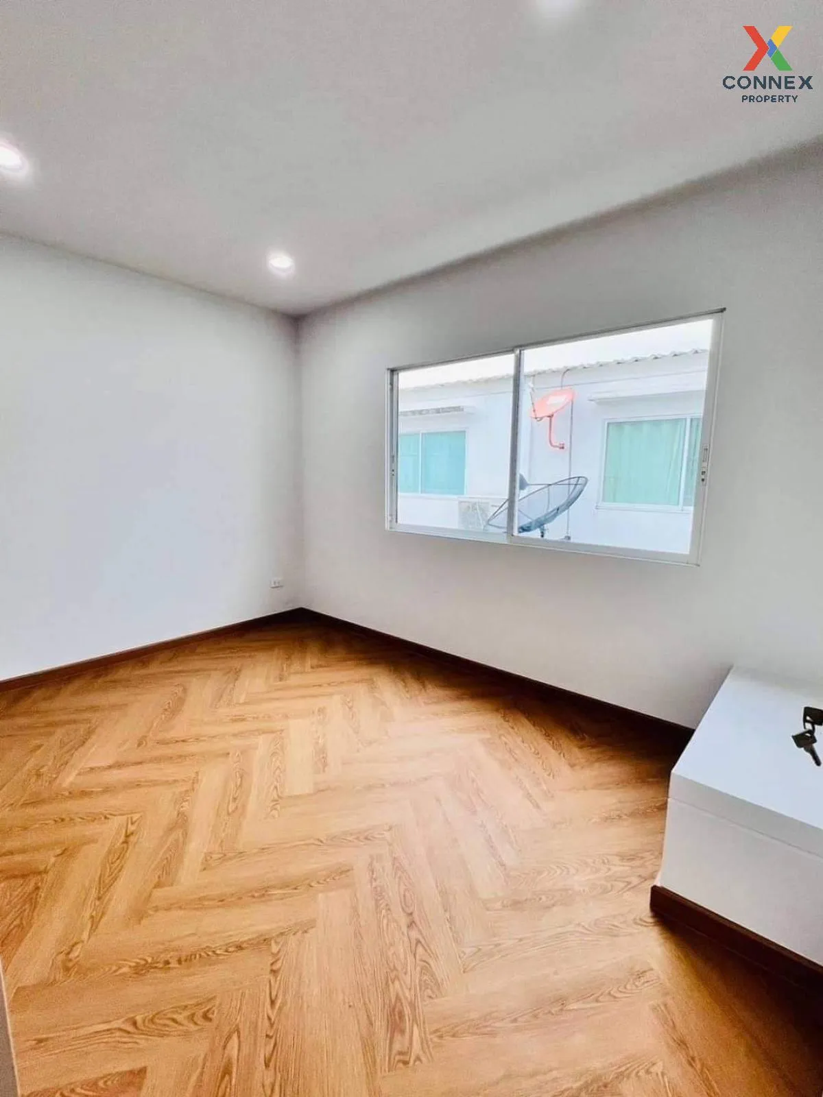 For Sale Townhouse/Townhome  , Indy Bangna Km.26 , newly renovate