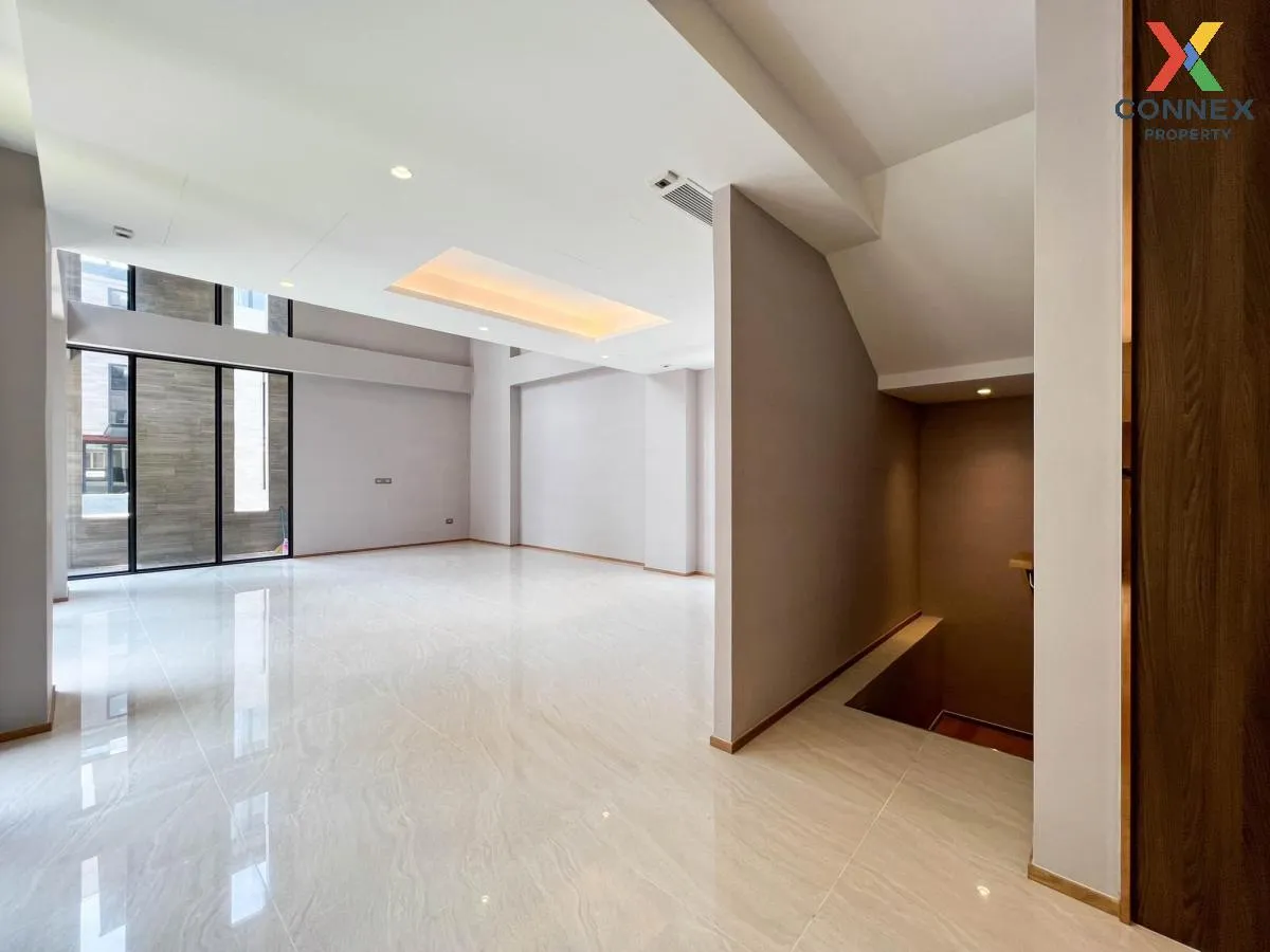 ขายบ้าน  อานีน่า วิลล่า สาทร - เย็นอากาศ MRT-คลองเตย ช่องนนทรี เข ขายบ้าน  อานีน่า วิลล่า สาทร - เย็นอากาศ MRT-คลองเตย ช่องนนทรี เข