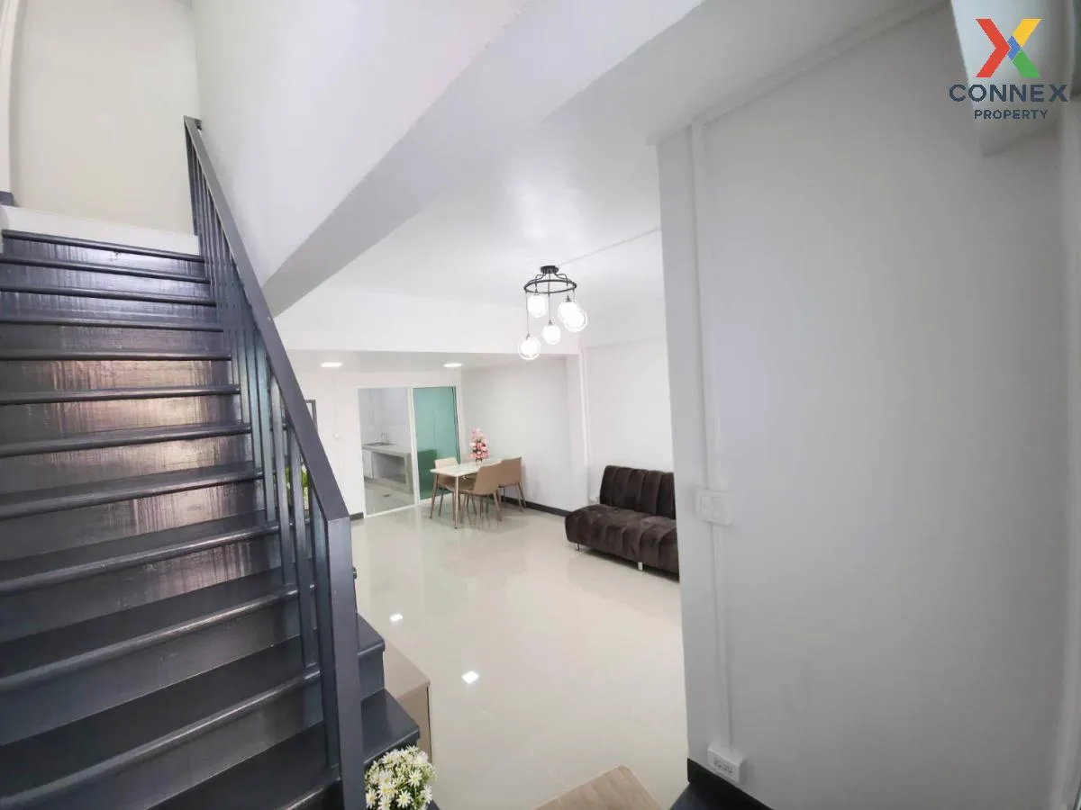 ขายทาวน์เฮ้าส์/ทาวน์โฮม  เมืองทองธานีโครงการ 4 รีโนเวทใหม่ คลองเก