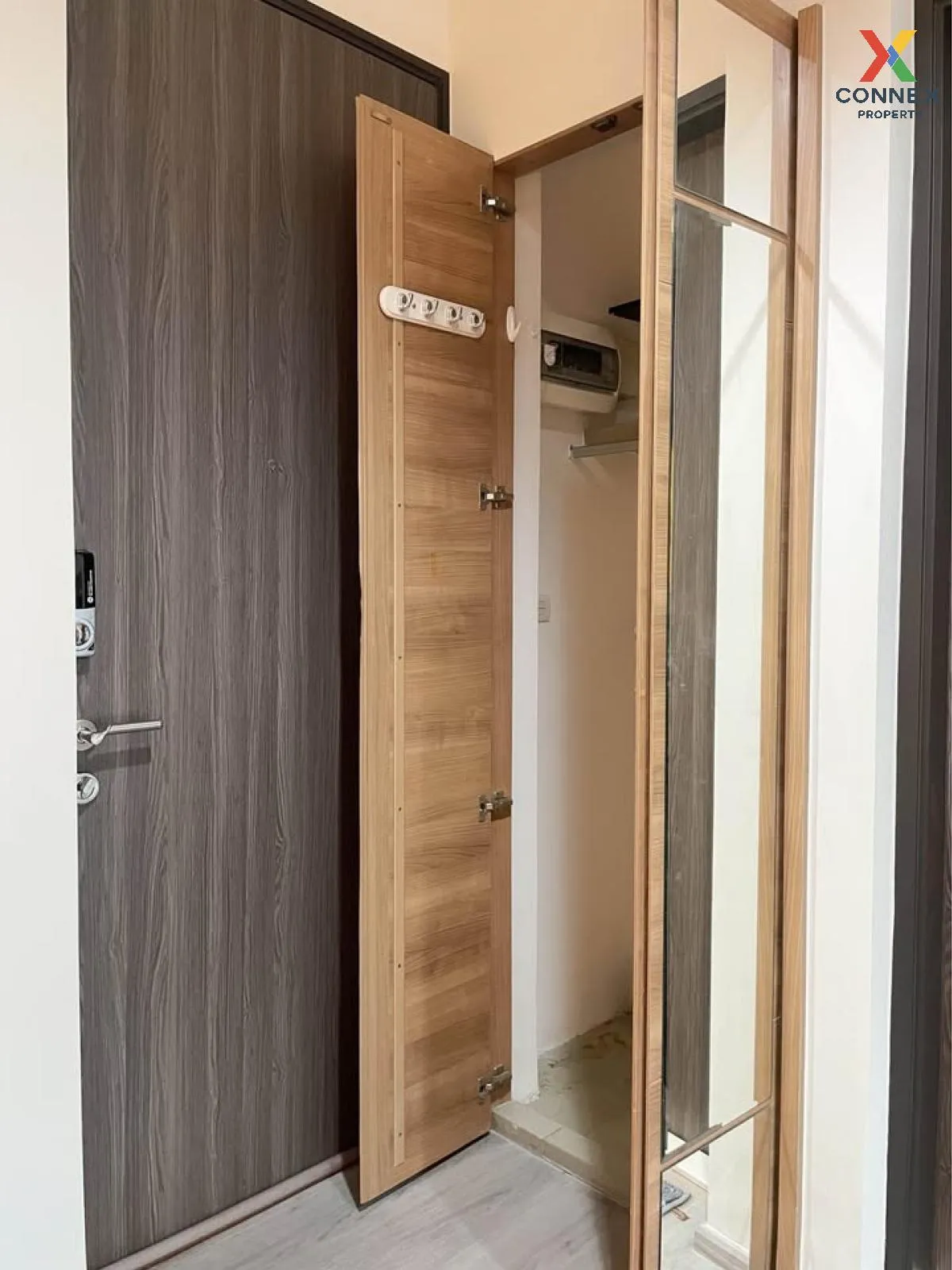 For Sale Condo , Rhythm Phahol - Ari , BTS-Saphan Khwai , Sam Sen