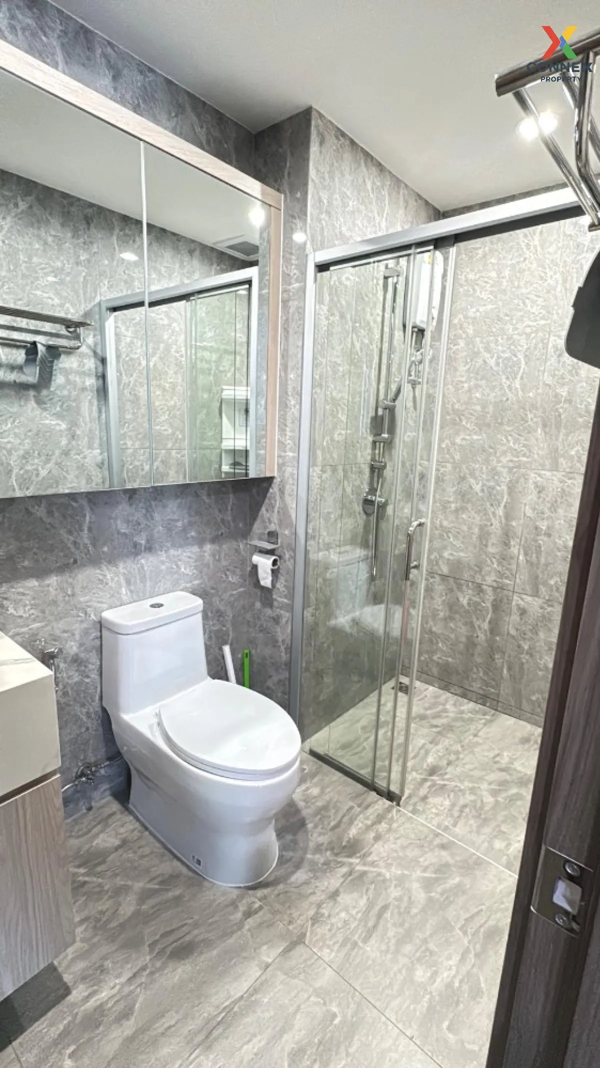 For Sale Condo , Artisan Ratchada , MRT-Thailand Cultural Centre  For Sale Condo , Artisan Ratchada , MRT-Thailand Cultural Centre