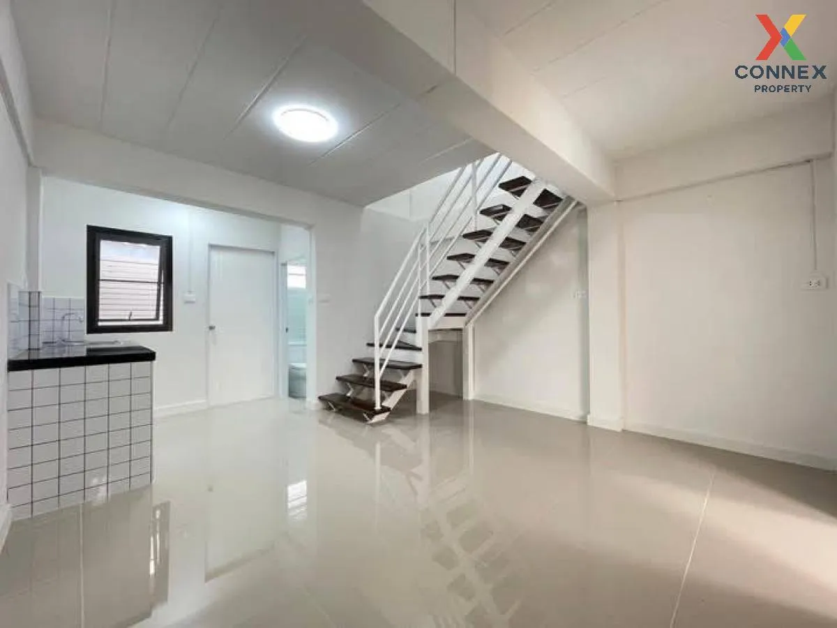 ขายทาวน์เฮ้าส์/ทาวน์โฮม  บ้านเอื้ออาทร พหลโยธิน 52 รีโนเวทใหม่ คล