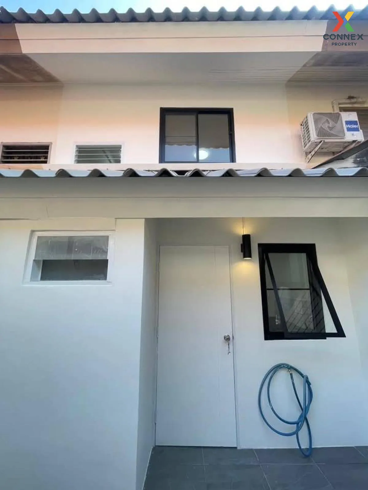 ขายทาวน์เฮ้าส์/ทาวน์โฮม  บ้านเอื้ออาทร พหลโยธิน 52 รีโนเวทใหม่ คล