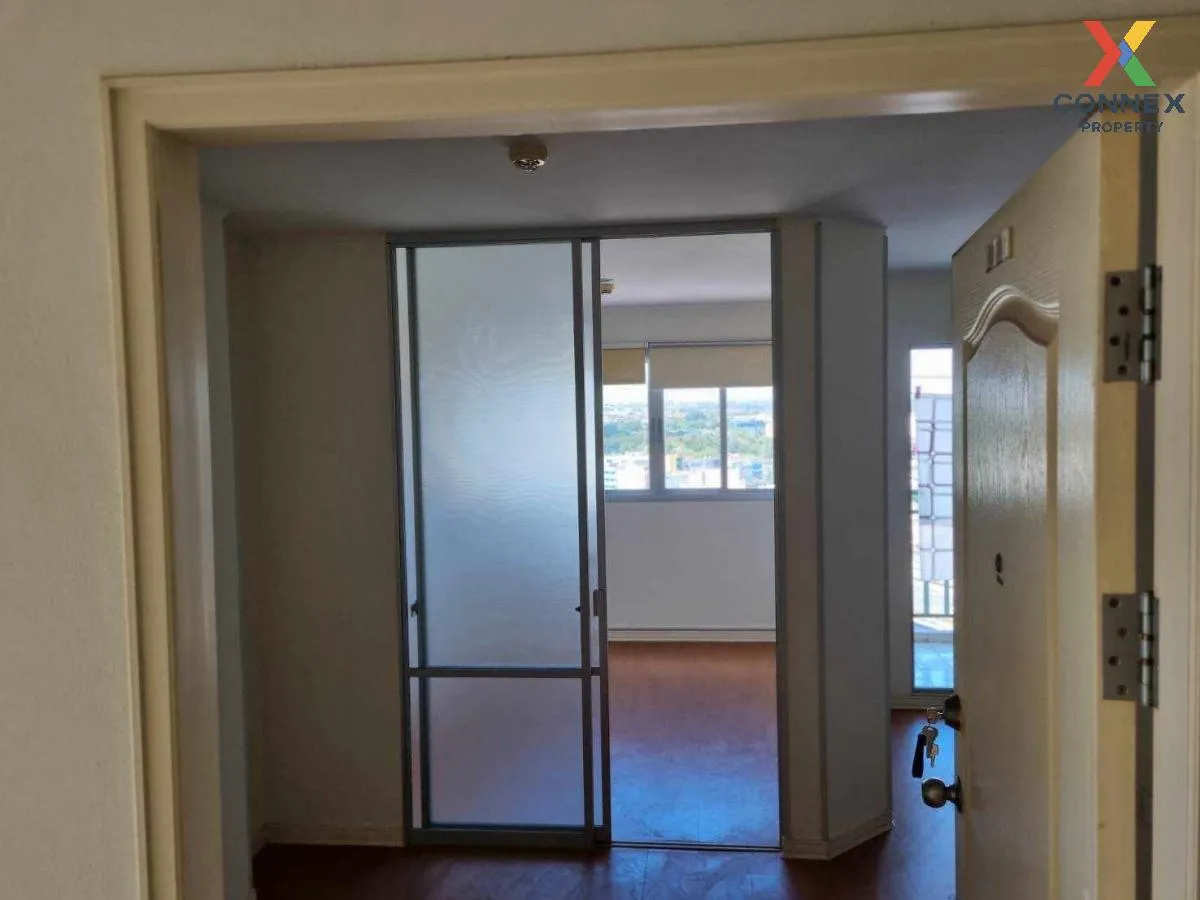 ขายคอนโด  ลุมพินี คอนโดทาวน์ รามอินทรา - นวมินทร์ คันนายาว เขต คั 1