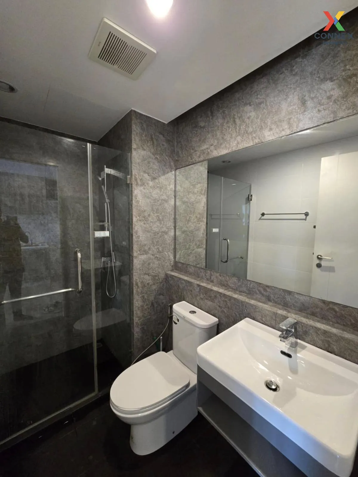 For Rent Condo , Zelle Rattanathibet , MRT-Phra Nang Klao Bridge 