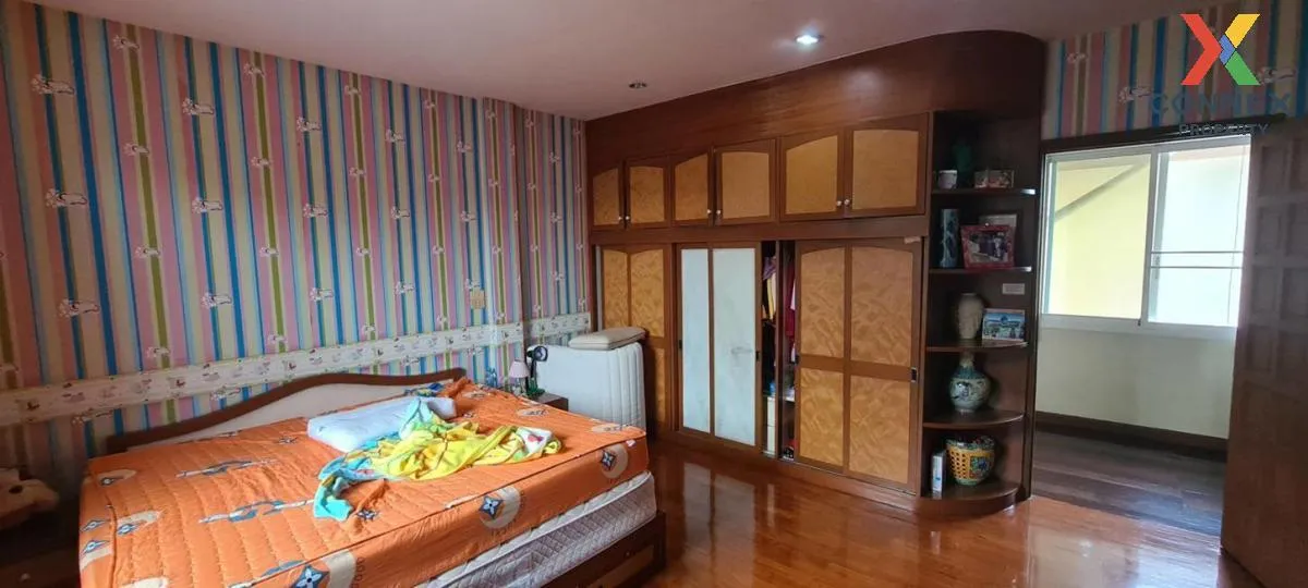 For Sale Townhouse/Townhome  , Subsomboon Village Pracha Uthit 74