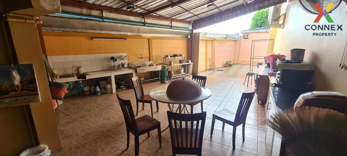 For Sale Townhouse/Townhome  , Subsomboon Village Pracha Uthit 74