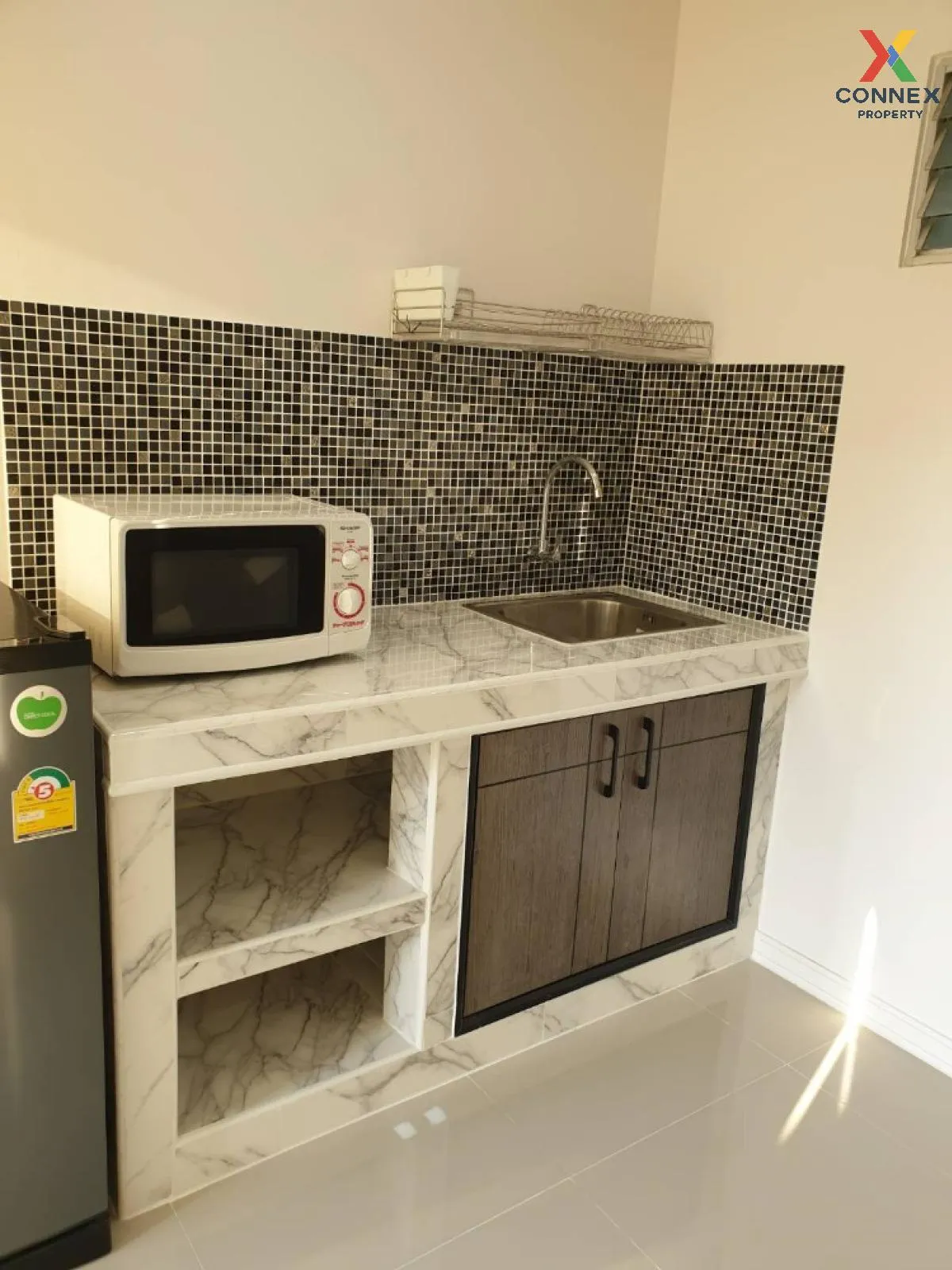 เช่าคอนโด  ลุมพินี คอนโดทาวน์ บดินทรเดชา-รามคำแหง วังทองหลาง เขต  2