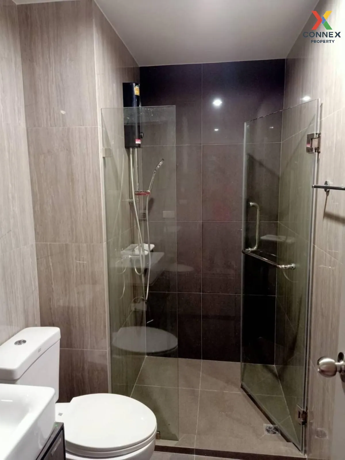 เช่าคอนโด  เดอะพาร์คแลนด์ เพชรเกษม 56 MRT-ภาษีเจริญ บางหว้า เขต ภ