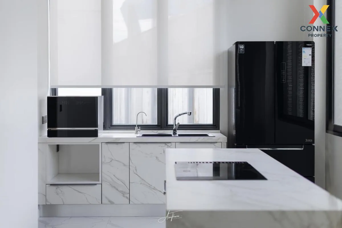 For Rent Single house in the heart of Ekkamai, Soi Sukhumvit 65.  3