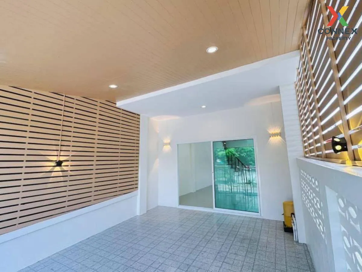 For Sale Townhouse/Townhome  , Baan Rungnapha 1 Setthakit 39 , co For Sale Townhouse/Townhome  , Baan Rungnapha 1 Setthakit 39 , co 2