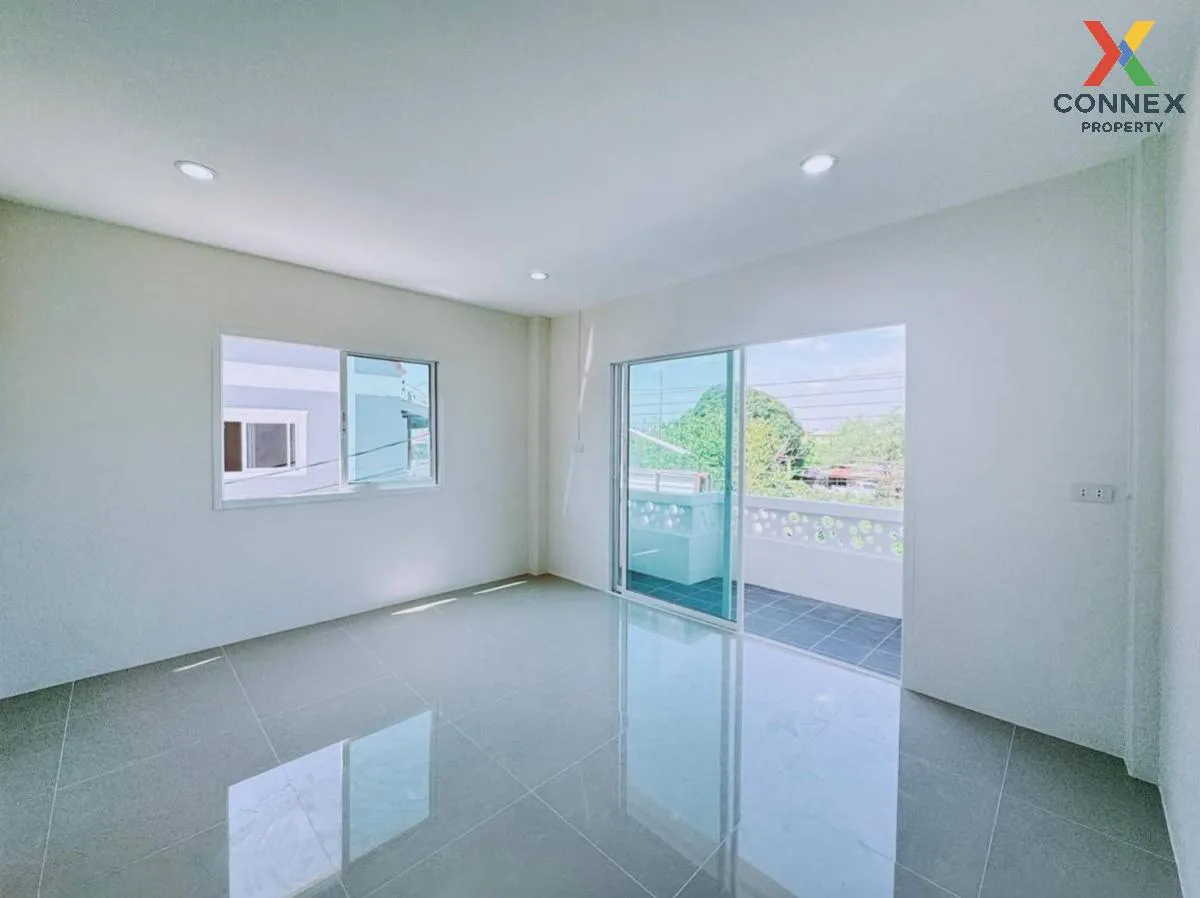 For Sale Townhouse/Townhome  , Baan Rungnapha 1 Setthakit 39 , co For Sale Townhouse/Townhome  , Baan Rungnapha 1 Setthakit 39 , co 4