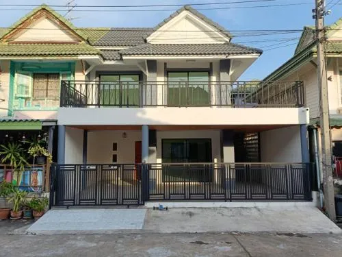 For Sale Townhouse/Townhome  , Baan Pruksa 12 Rangsit-Klong 3 , wide frontage , newly renovated , Khlong Sam , khlong Luang , Pathum Thani , CX-114452