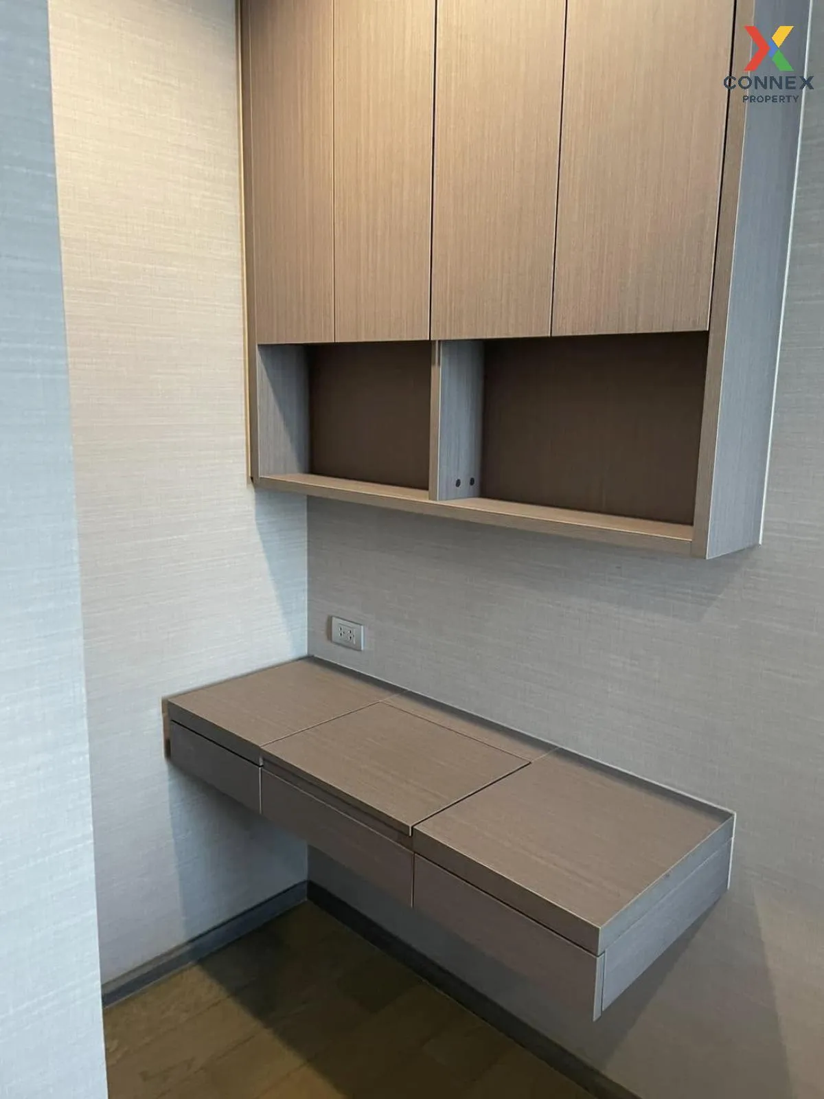 For Sale Condo , The Diplomat Sathorn , BTS-Surasak , Silom , Ban