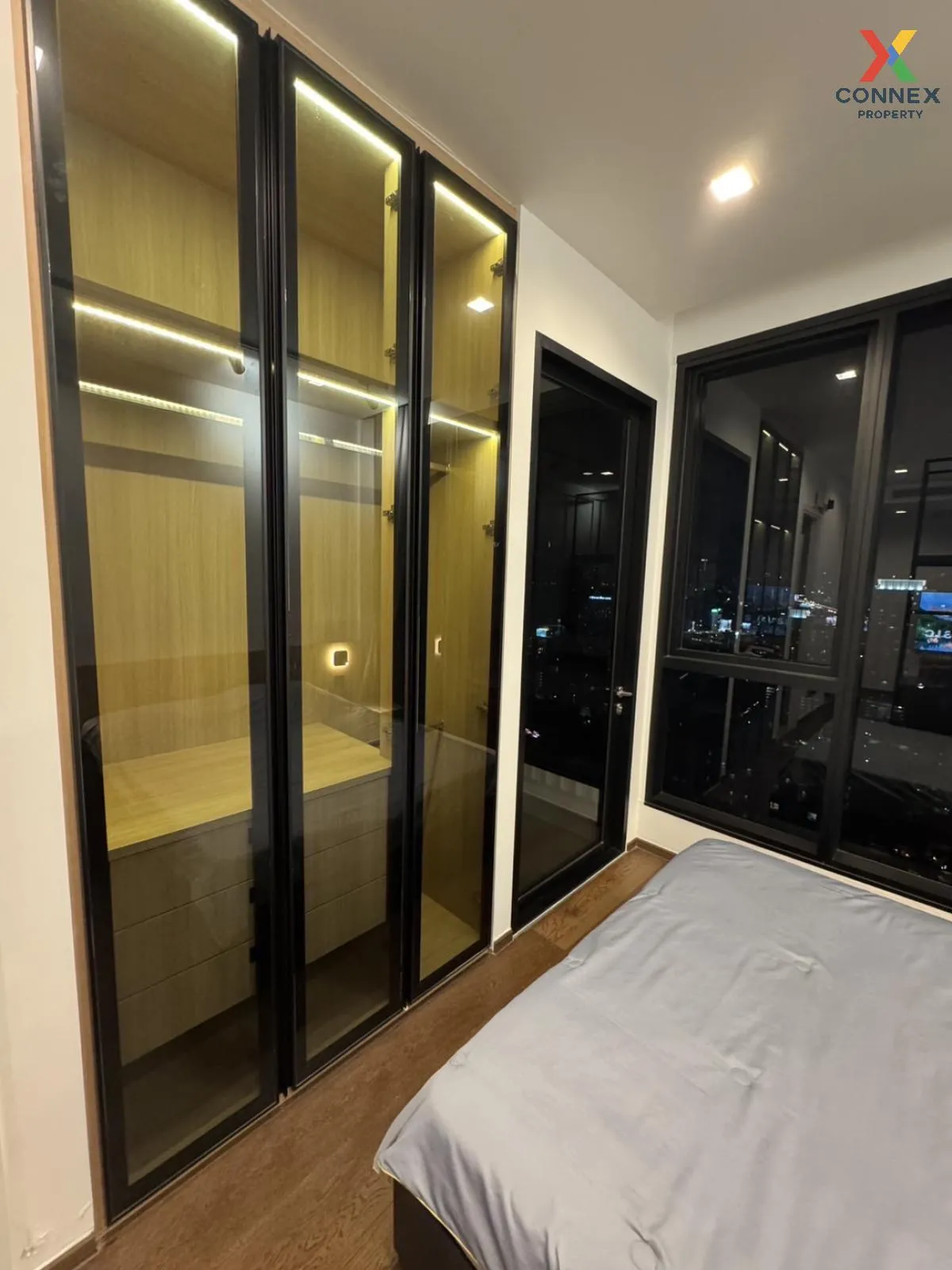 เช่าคอนโด  ไอดีโอ คิว วิคตอรี BTS-อนุสาวรีย์ชัยสมรภูมิ ถนนพญาไท เ