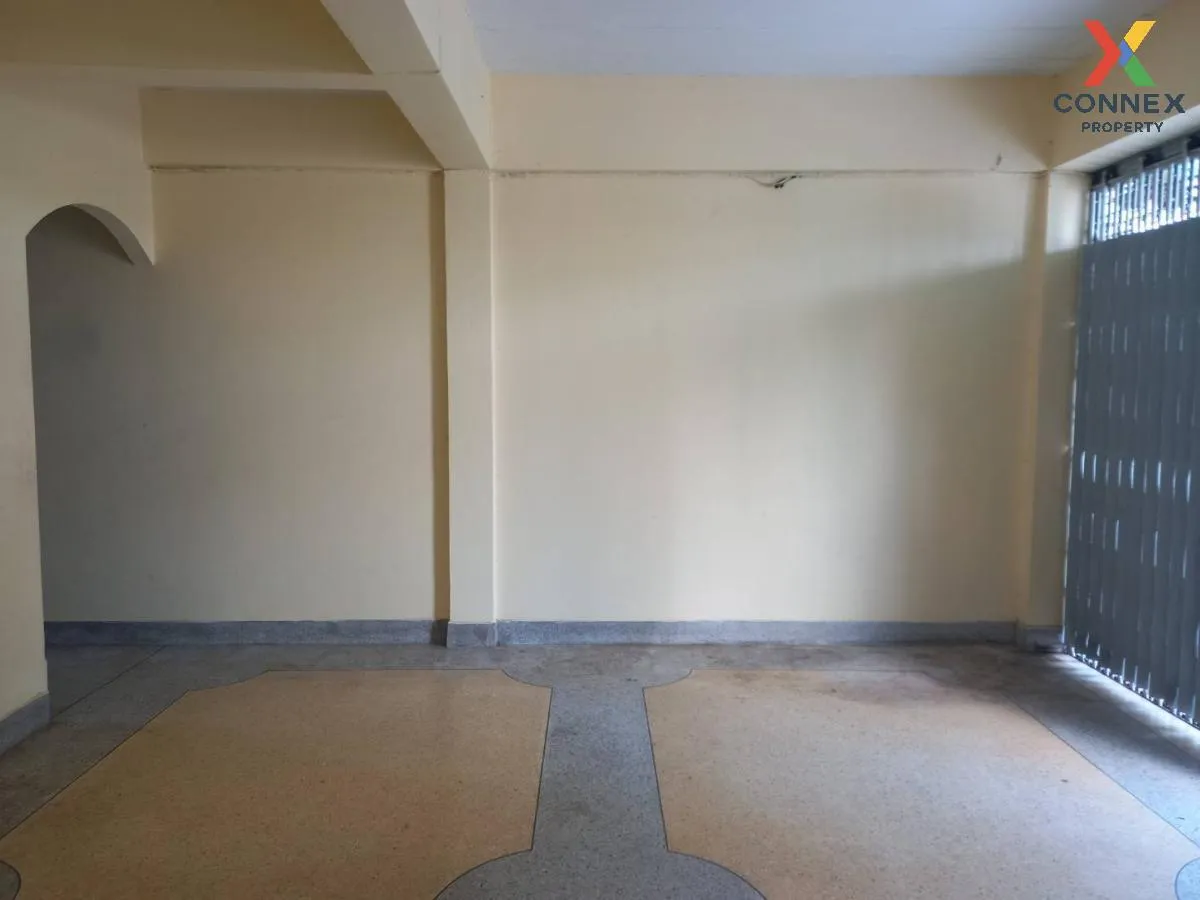 For Sale Townhouse  on Wat Rai Khing Road. , Tha Talat , Sam Phra For Sale Townhouse  on Wat Rai Khing Road. , Tha Talat , Sam Phra 3