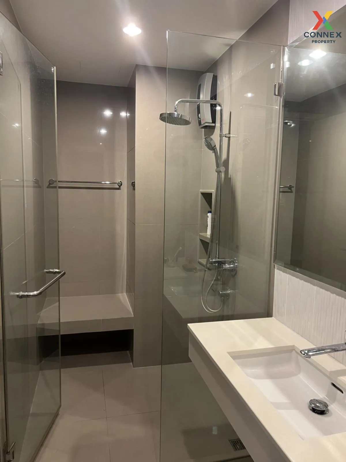 For Rent Condo , RHYTHM Sukhumvit 42 , BTS-Ekkamai , Phra Khanong