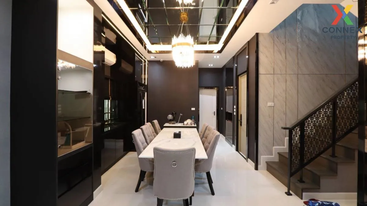 ขายบ้าน  บางกอก บูเลอวาร์ด ปิ่นเกล้า-เพชรเกษม กระทุ่มล้ม สามพราน 