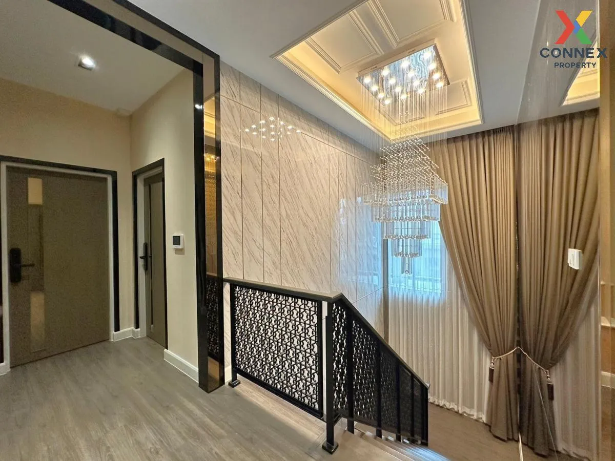 ขายบ้าน  บางกอก บูเลอวาร์ด ปิ่นเกล้า-เพชรเกษม กระทุ่มล้ม สามพราน 