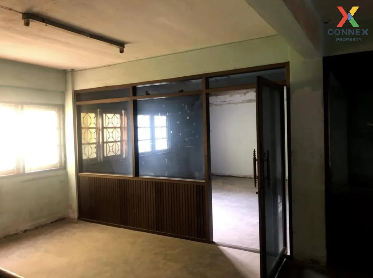 ขายอาคารพาณิชย์ ซอยเพชรเกษม 48 บางหว้า เขต ภาษีเจริญ กรุงเทพ CX-1