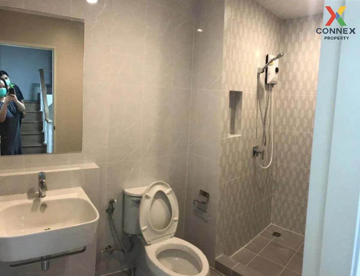 For Sale Townhouse/Townhome  , Baan Klang Muang Srinakarin-Onnut 