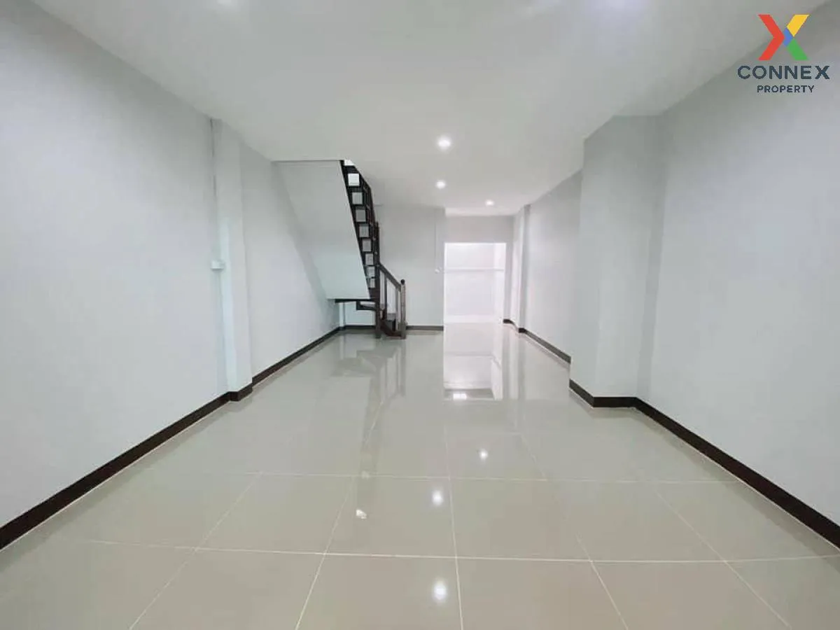 For Sale Townhouse/Townhome  , Baan Nisa , newly renovated , Nong For Sale Townhouse/Townhome  , Baan Nisa , newly renovated , Nong 3