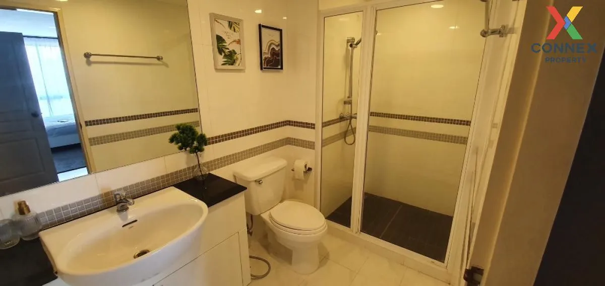 ขายคอนโด  สาทร พลัส บาย เดอะ การ์เด้น MRT-คลองเตย ช่องนนทรี เขต ย