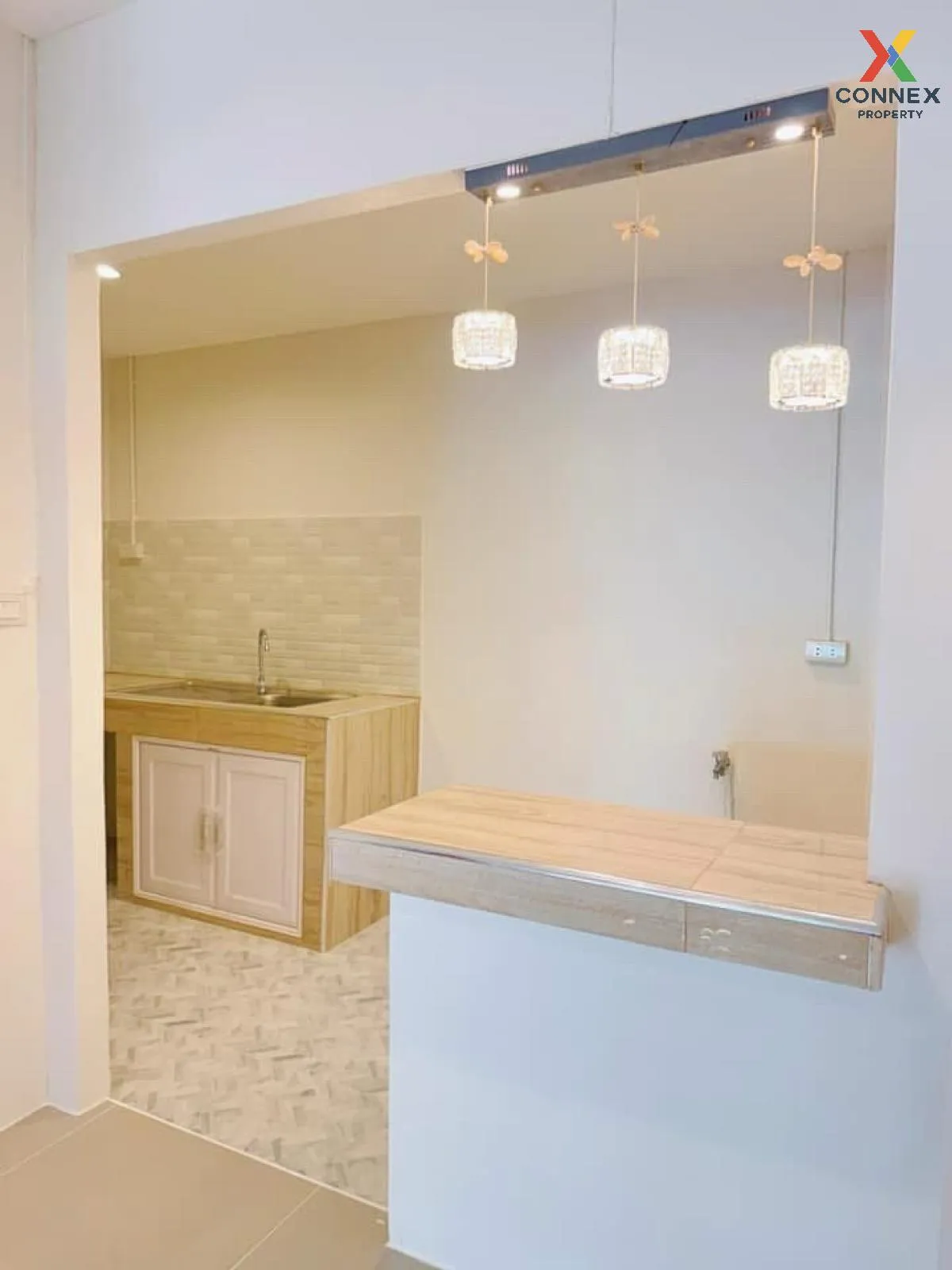 For Sale Townhouse/Townhome  , Phong Sirichai 1 , newly renovated