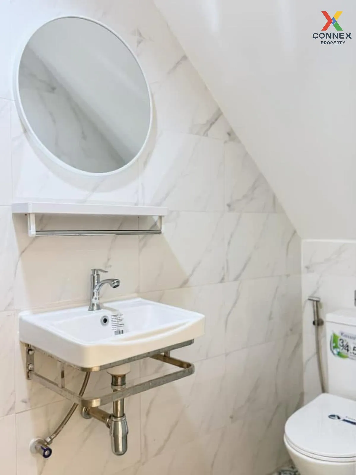 For Sale Townhouse/Townhome  , Phong Sirichai 1 , newly renovated