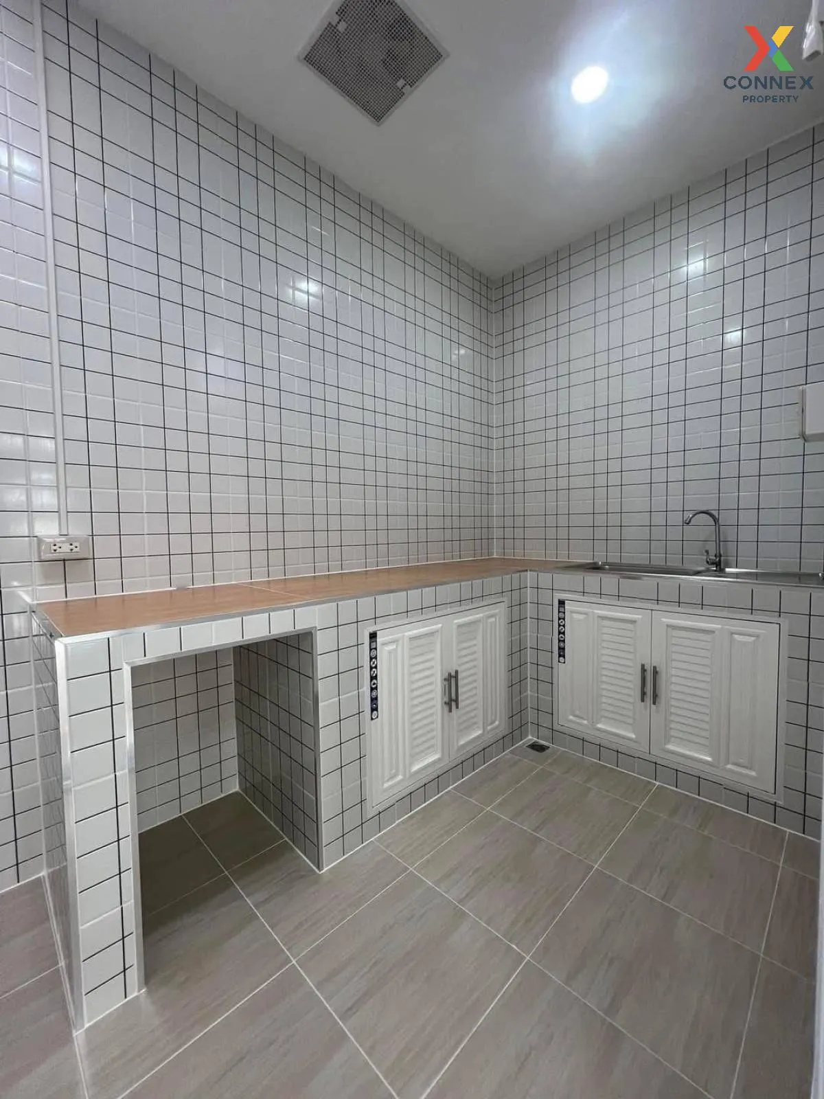 For Sale Townhouse/Townhome  , Baan Fah Rangsit, Khlong 4 , Bueng For Sale Townhouse/Townhome  , Baan Fah Rangsit, Khlong 4 , Bueng