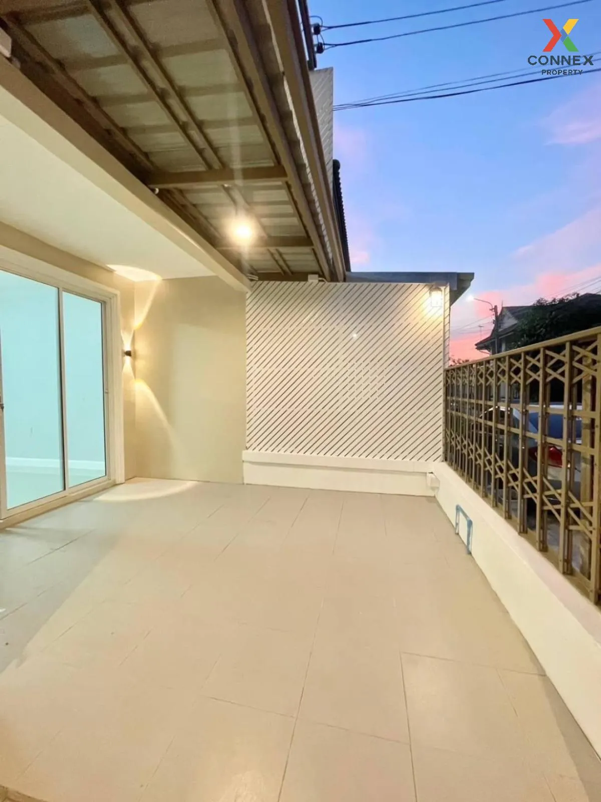 ขายทาวน์เฮ้าส์/ทาวน์โฮม  บ้านพฤกษา 14 บี บางบัวทอง รีโนเวทใหม่ บา