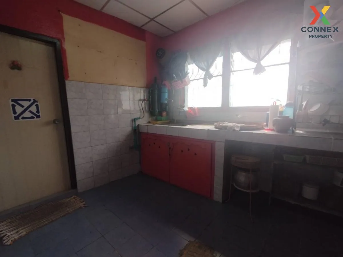 For Sale Townhouse/Townhome  , Boonprakong Villa Bangpu , Thai Ba