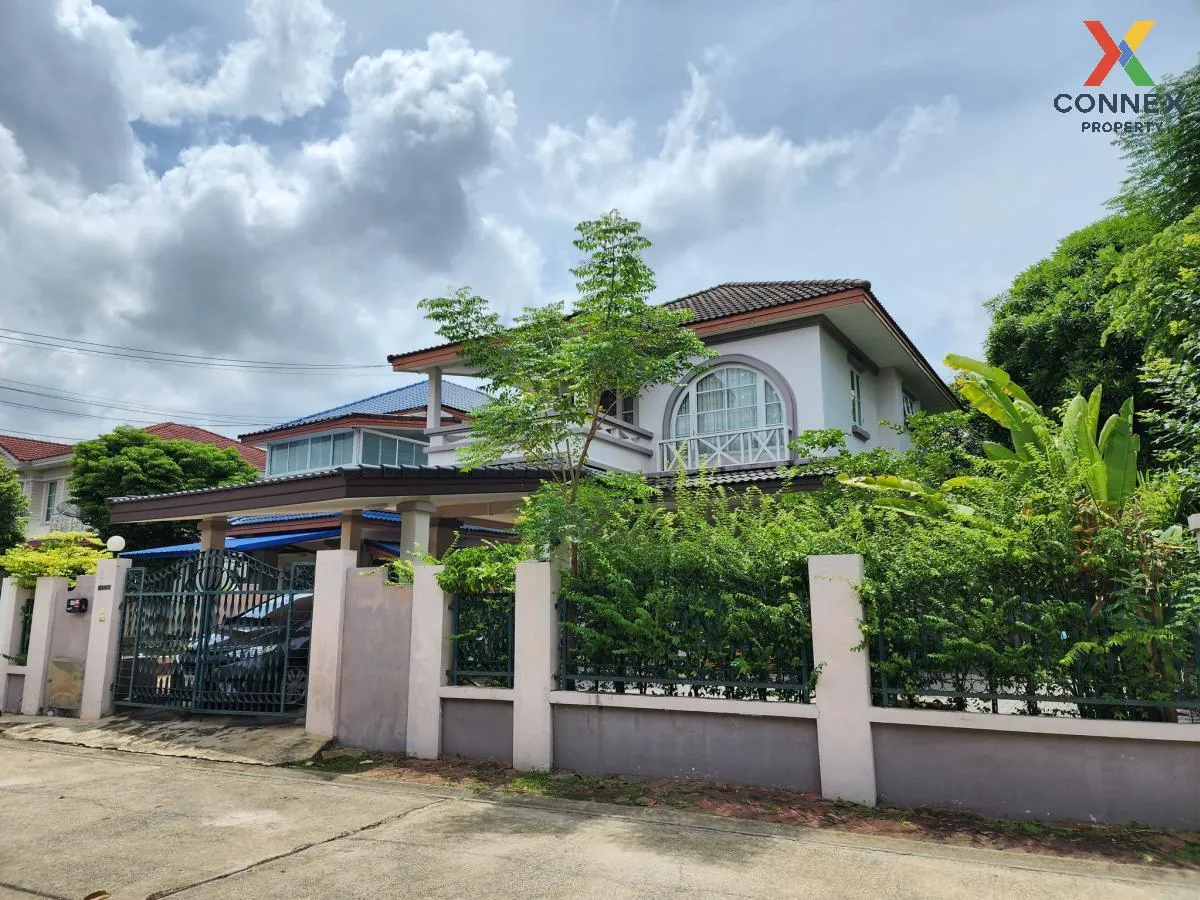 For Sale House , Parichat Village 345 , Bang Khu Wat , Mueang Pat 1
