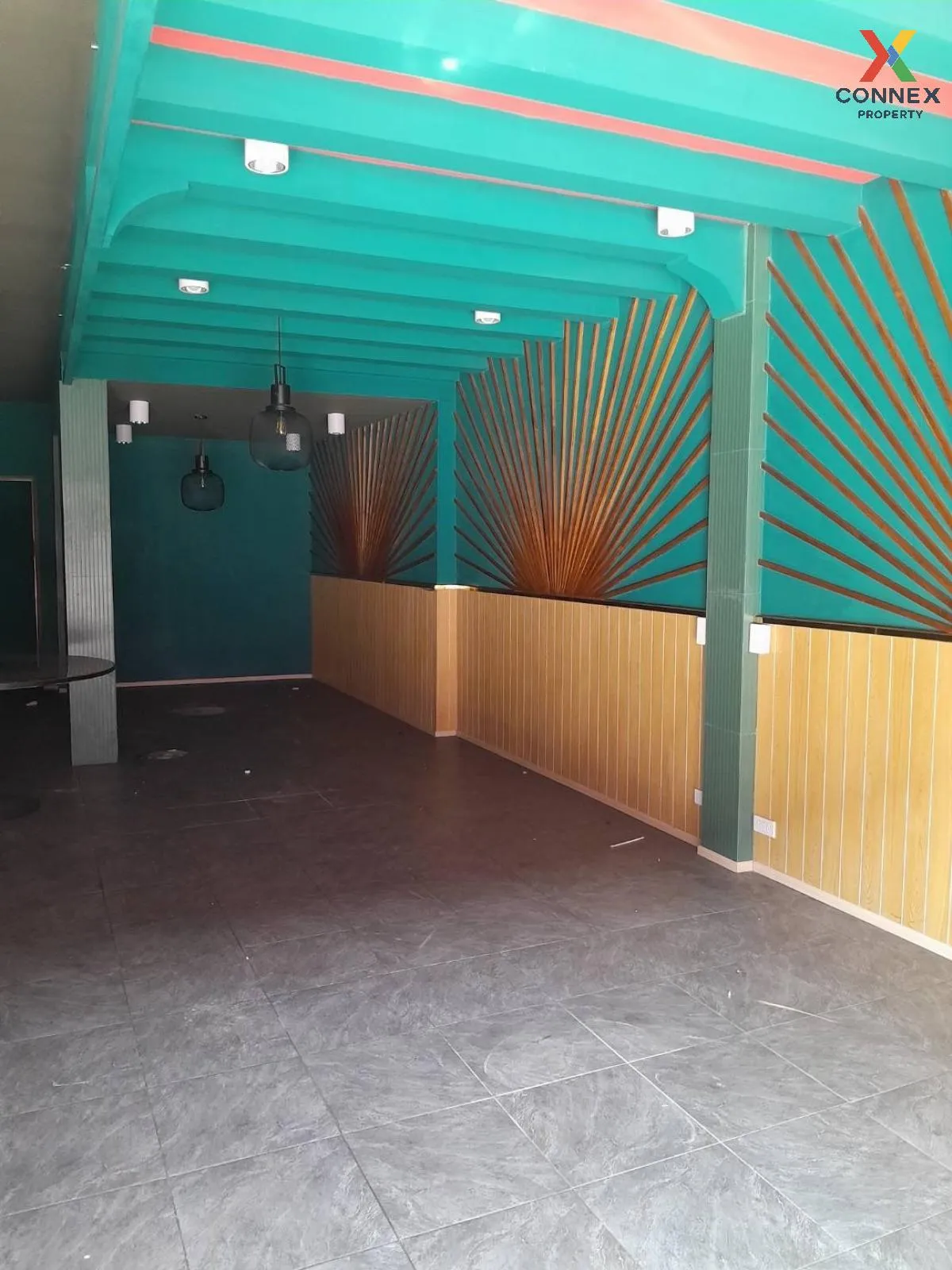 For Rent For sale: 2-unit, 3-storey restaurant business on Bantha 3