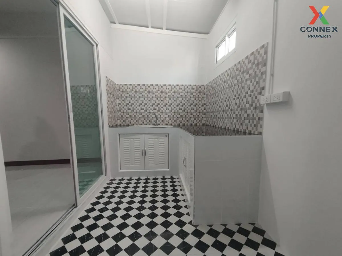 ขายทาวน์เฮ้าส์/ทาวน์โฮม  รัชธานี 2 บางพลีใหญ่ บางพลี สมุทรปราการ 