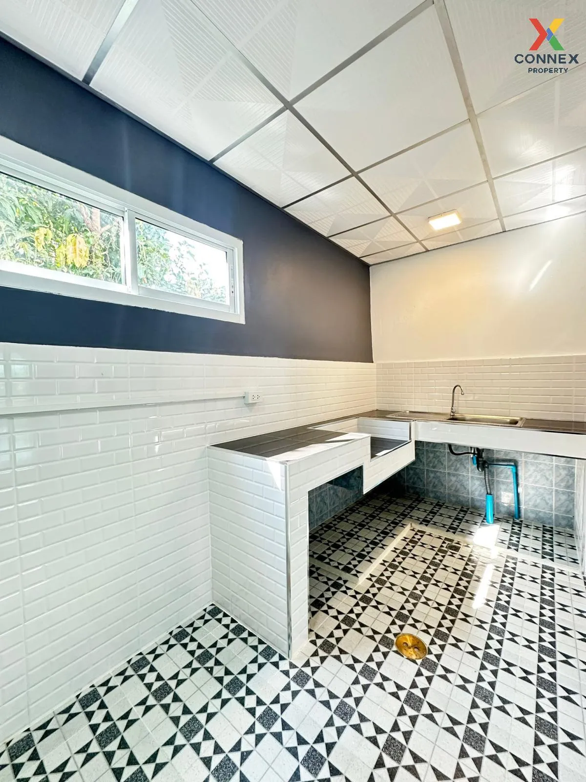 ขายทาวน์เฮ้าส์/ทาวน์โฮม  บ้านเต็มรัก รีโนเวทใหม่ บางคูรัด บางบัวท