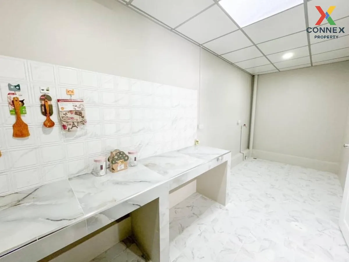 ขายทาวน์เฮ้าส์/ทาวน์โฮม  บ้านบัวทอง 4 บ้านกล้วย-ไทรน้อย รีโนเวทให ขายทาวน์เฮ้าส์/ทาวน์โฮม  บ้านบัวทอง 4 บ้านกล้วย-ไทรน้อย รีโนเวทให