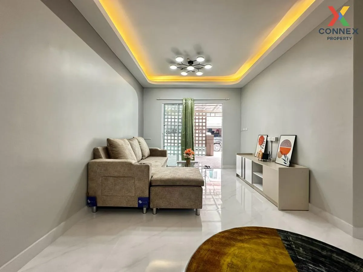 For Sale Townhouse/Townhome  , Pruksa Ville Pinklao - Wongwaen 2  For Sale Townhouse/Townhome  , Pruksa Ville Pinklao - Wongwaen 2