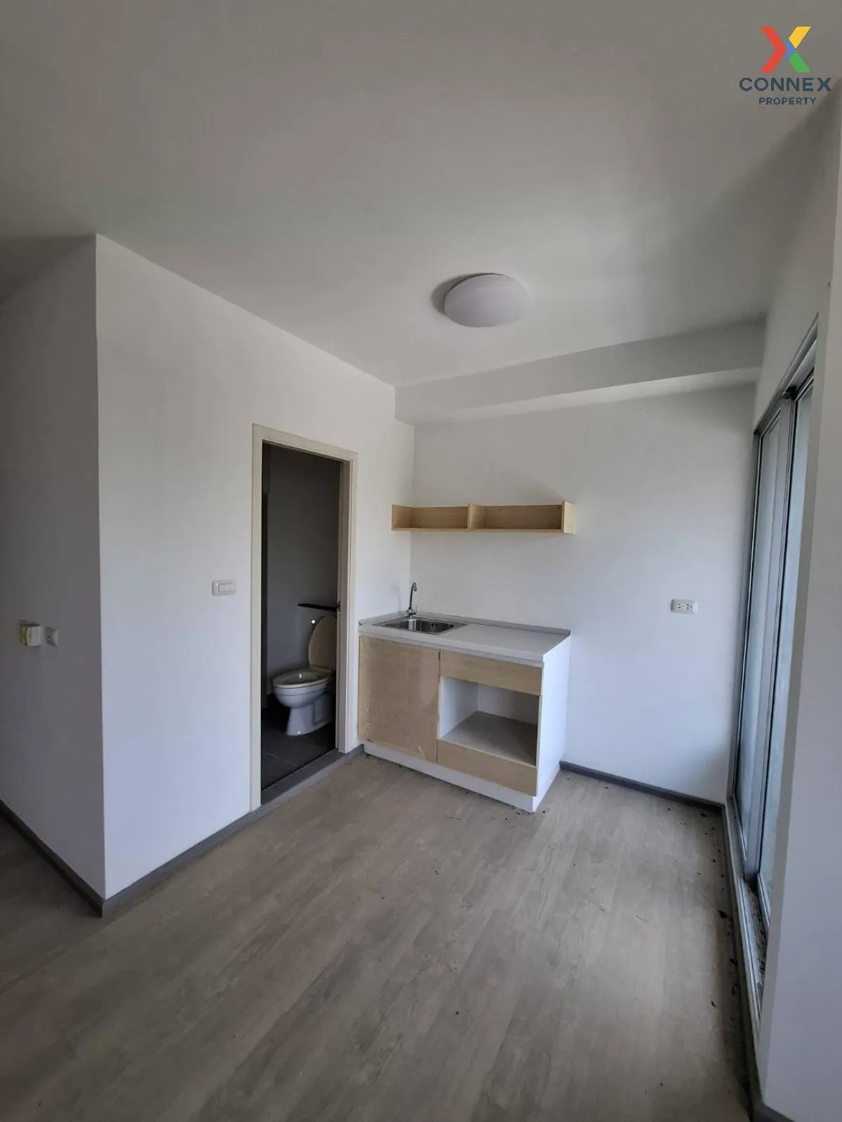 For Rent Condo , The Point Condo Rangsit - Klong 6 , Rangsit , Th For Rent Condo , The Point Condo Rangsit - Klong 6 , Rangsit , Th 2