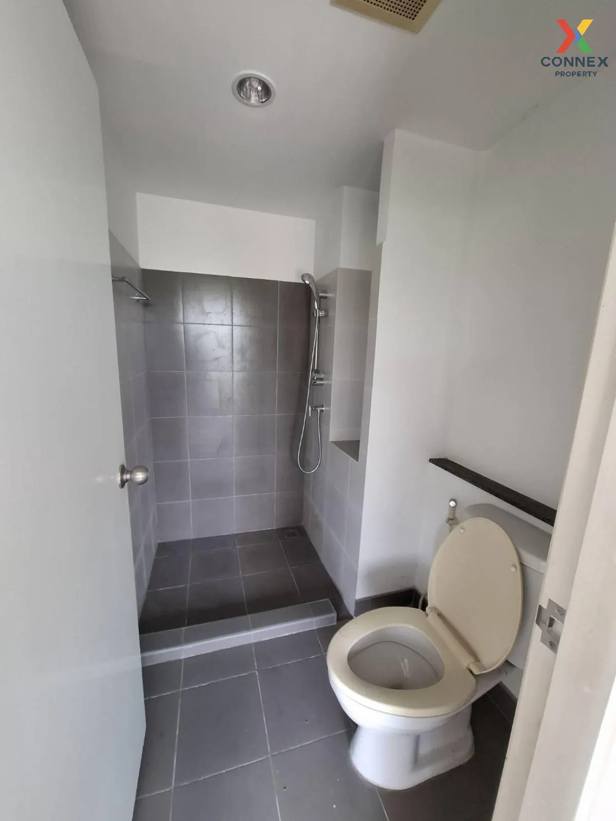 For Rent Condo , The Point Condo Rangsit - Klong 6 , Rangsit , Th For Rent Condo , The Point Condo Rangsit - Klong 6 , Rangsit , Th 3