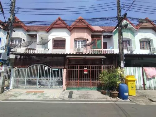 For Sale Townhouse/Townhome  , Baan Sup Din Thong , Thepharak , Mueang Samut Prakan , Samut Prakarn , CX-114957