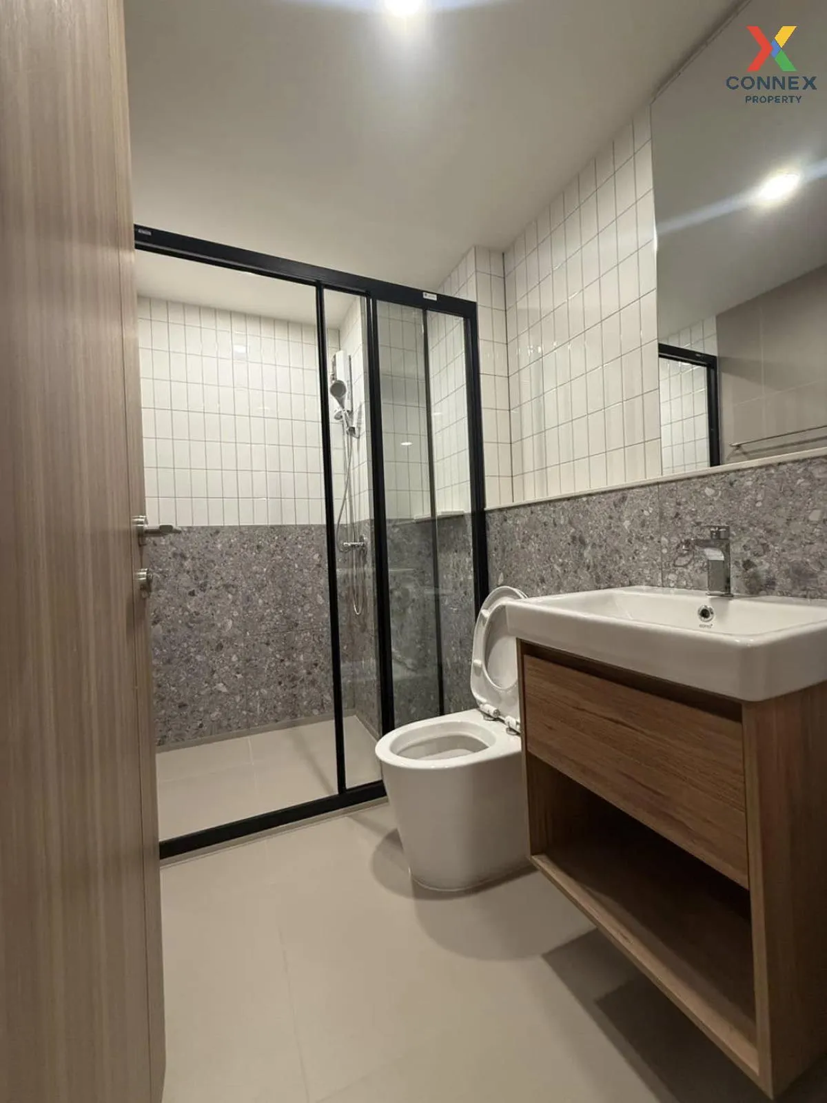 เช่าคอนโด  เดอะ ไลน์ ไวบ์ BTS-ห้าแยกลาดพร้าว จอมพล  เขต จตุจักร ก