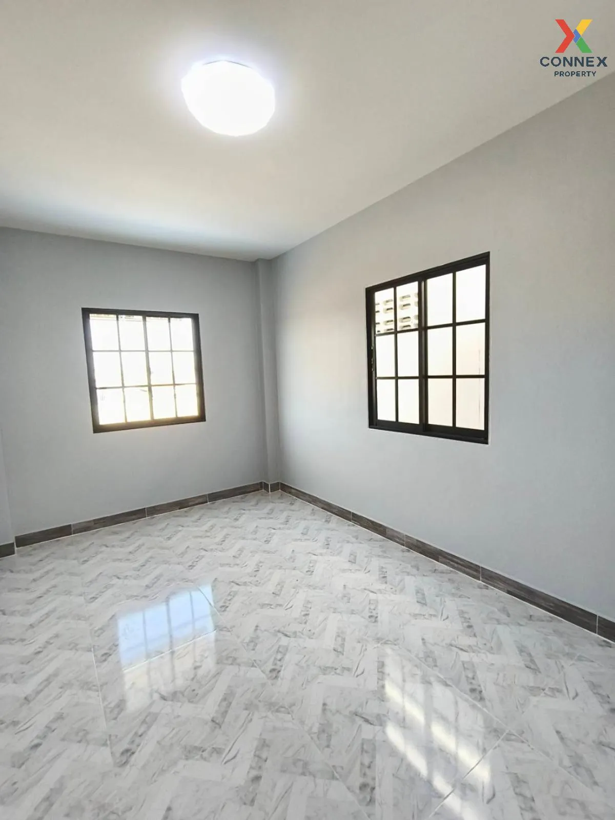 For Sale Townhouse/Townhome  , Amonsub Leabwari , newly renovated