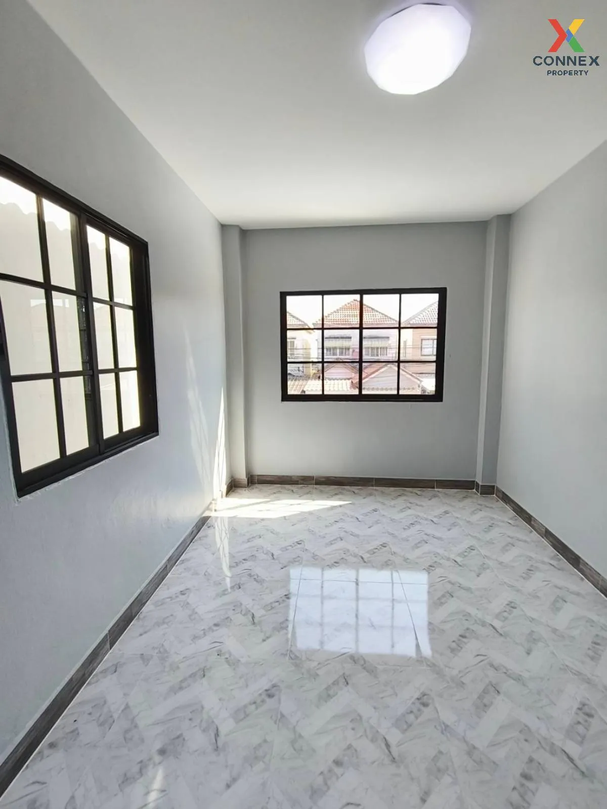 For Sale Townhouse/Townhome  , Amonsub Leabwari , newly renovated