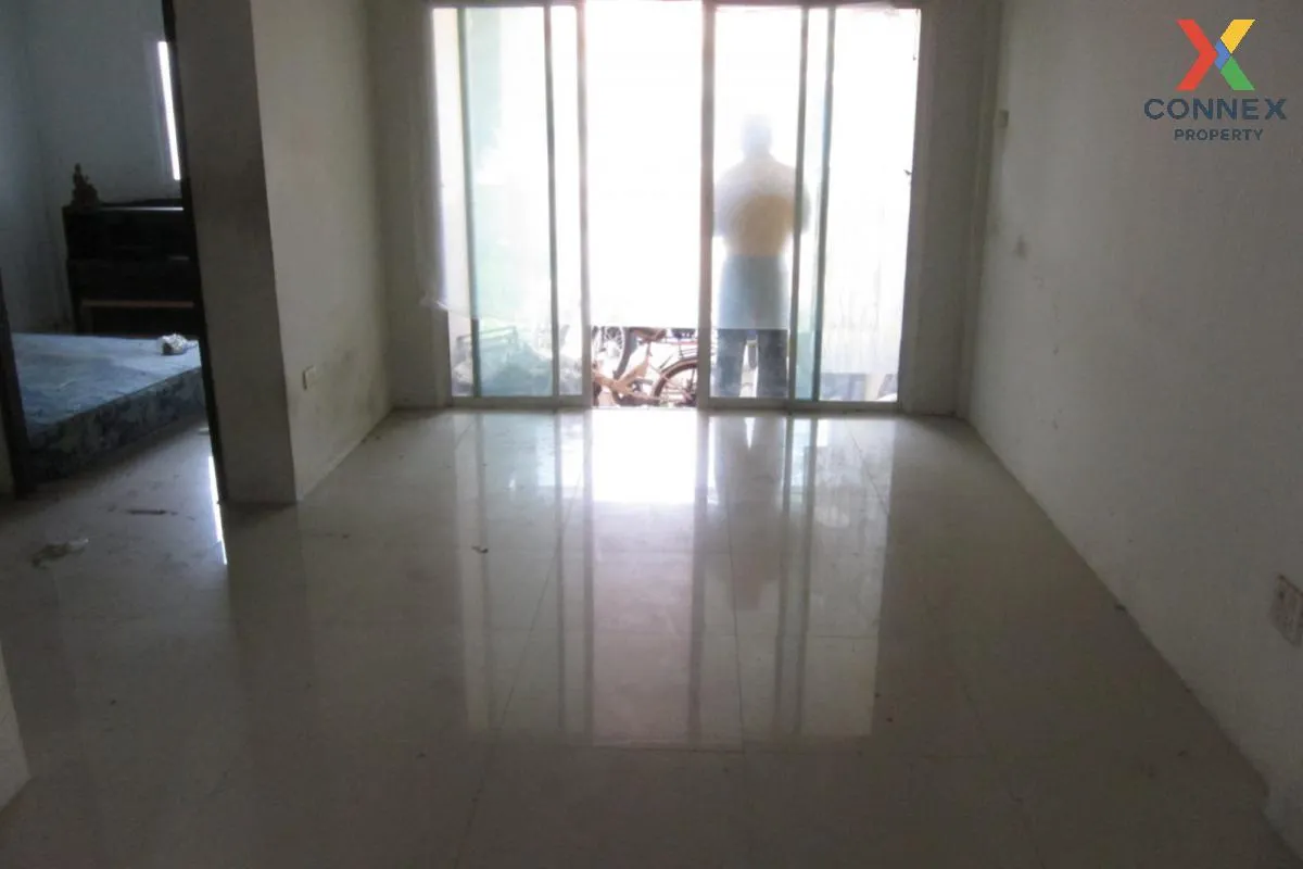 ขายทาวน์เฮ้าส์/ทาวน์โฮม  แผ่นดินทอง ลิฟวิ่งโฮม มาบยางพร ปลวกแดง ร ขายทาวน์เฮ้าส์/ทาวน์โฮม  แผ่นดินทอง ลิฟวิ่งโฮม มาบยางพร ปลวกแดง ร 3