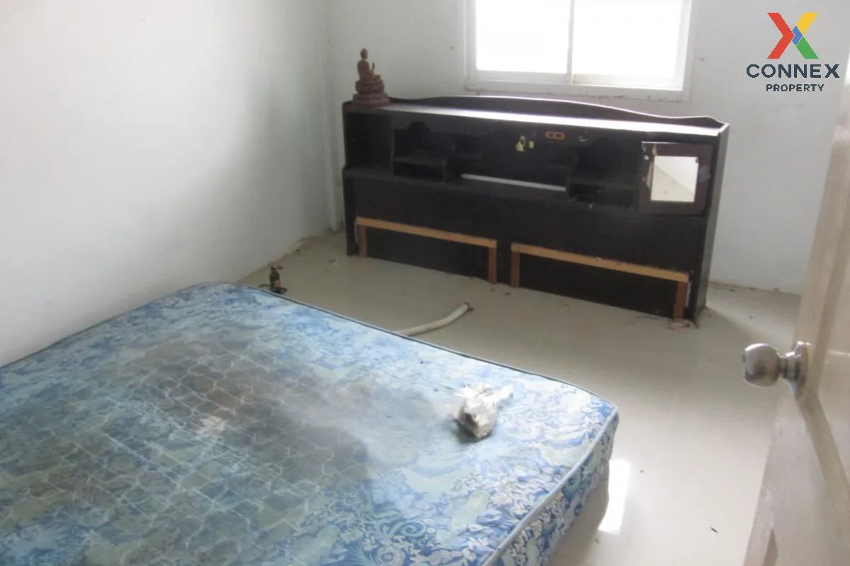 ขายทาวน์เฮ้าส์/ทาวน์โฮม  แผ่นดินทอง ลิฟวิ่งโฮม มาบยางพร ปลวกแดง ร ขายทาวน์เฮ้าส์/ทาวน์โฮม  แผ่นดินทอง ลิฟวิ่งโฮม มาบยางพร ปลวกแดง ร