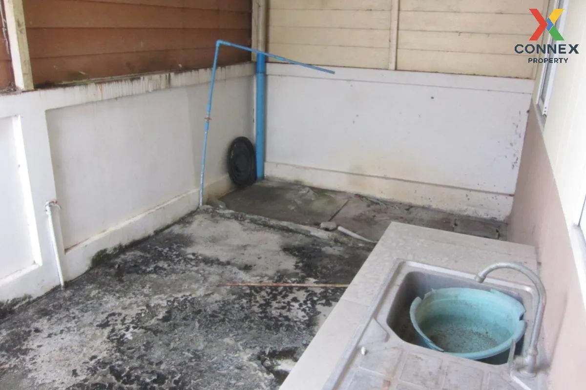 ขายทาวน์เฮ้าส์/ทาวน์โฮม  แผ่นดินทอง ลิฟวิ่งโฮม มาบยางพร ปลวกแดง ร ขายทาวน์เฮ้าส์/ทาวน์โฮม  แผ่นดินทอง ลิฟวิ่งโฮม มาบยางพร ปลวกแดง ร